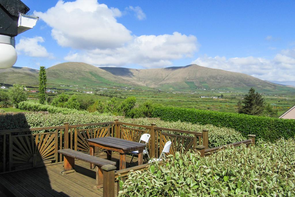 Doonshean View Bed And Breakfast Dingle Extérieur photo